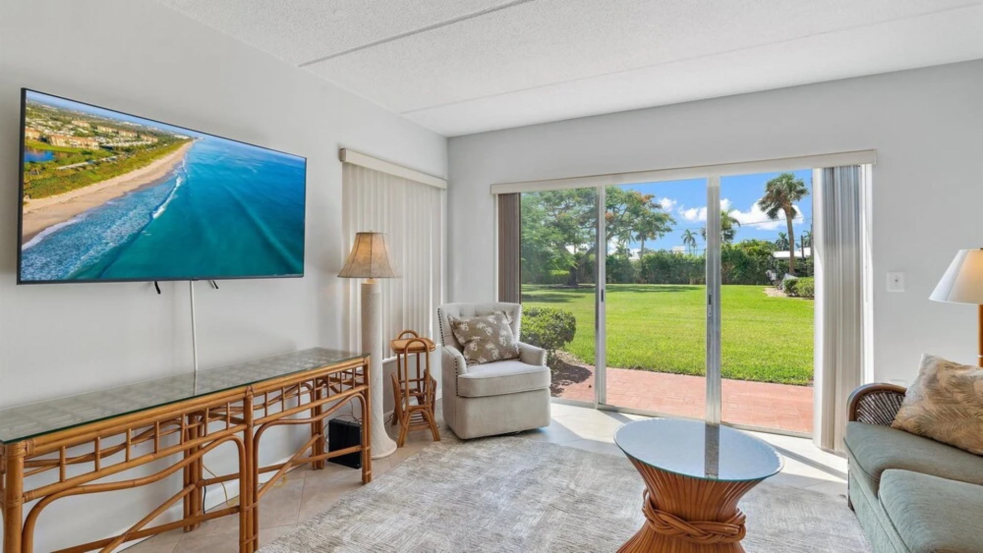 Beach Harbor Hideaway 1 Bedroom Condo by RedAwning