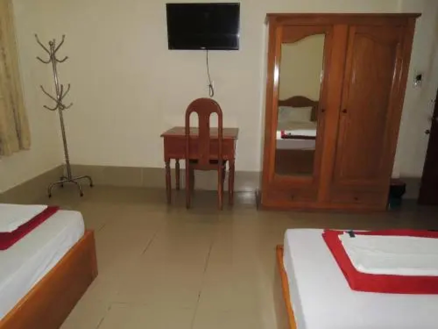 Roeung Loeung Mittapheap Restaurant & Hotel