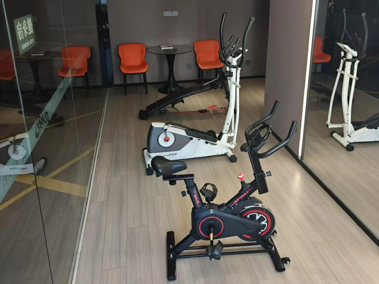 Jingmen California Apartment Hotel