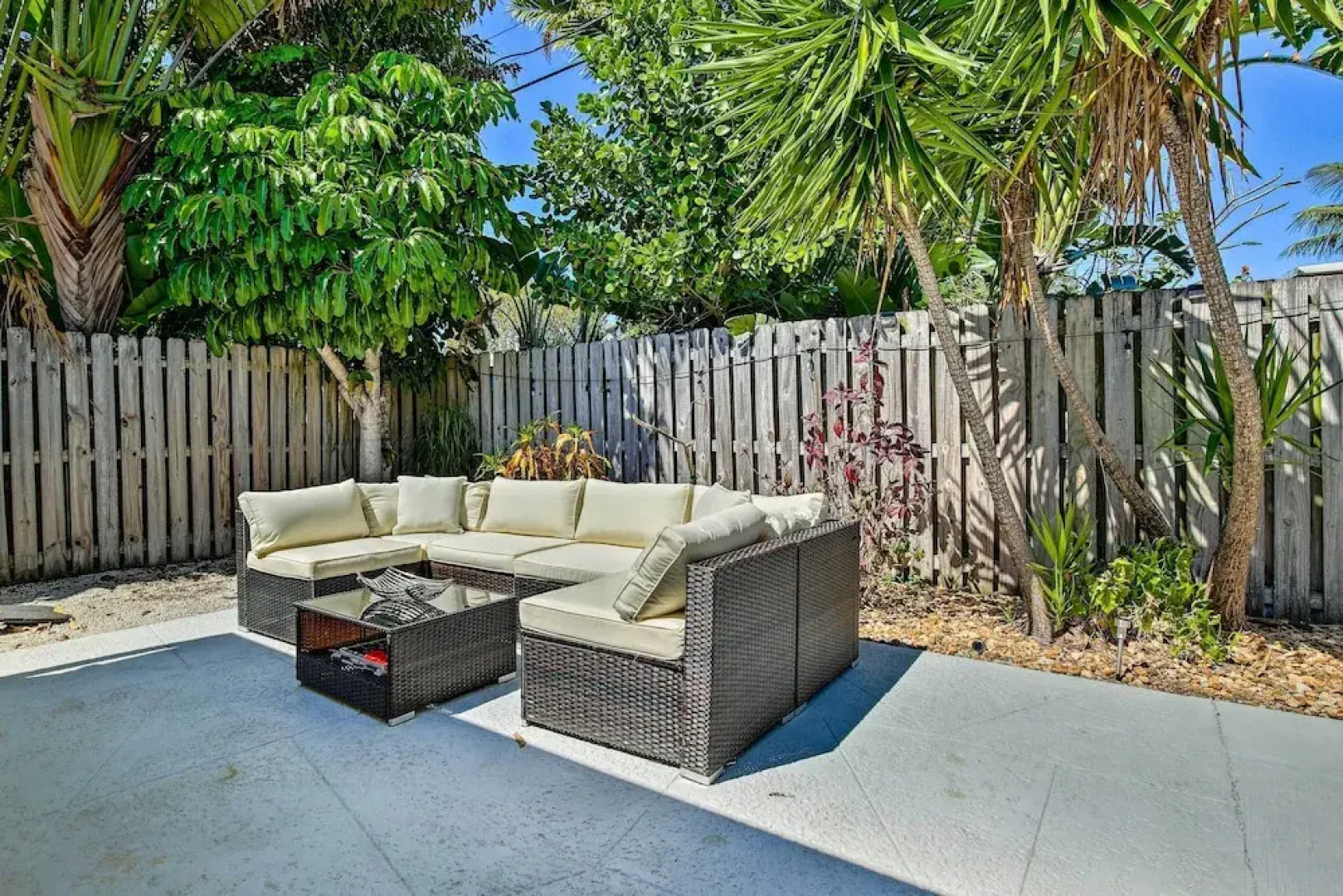 Vacation Rental w/ Private Pool in Wilton Manors