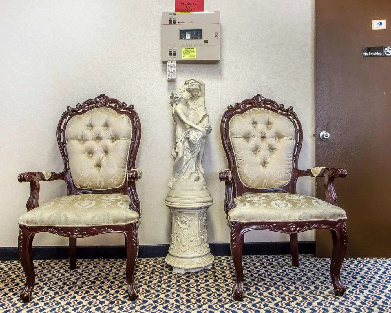 RODEWAY INN and SUITES