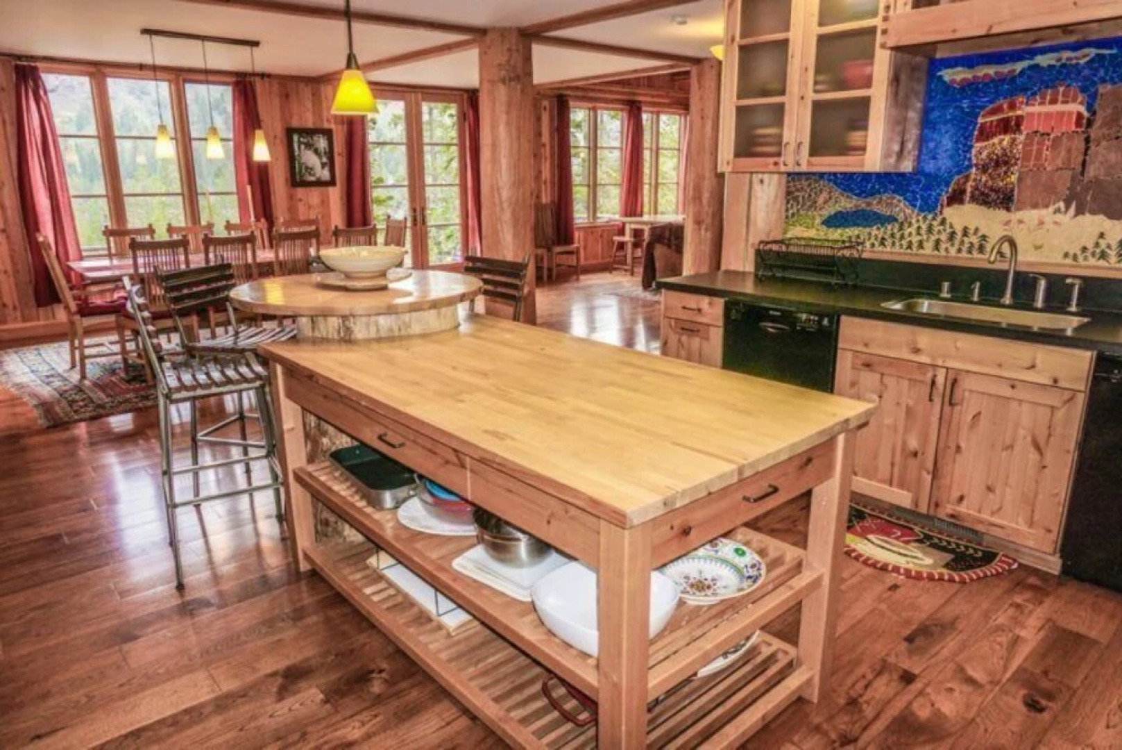 Palisades at Kirkwood Ski in out Luxury Home by RedAwning