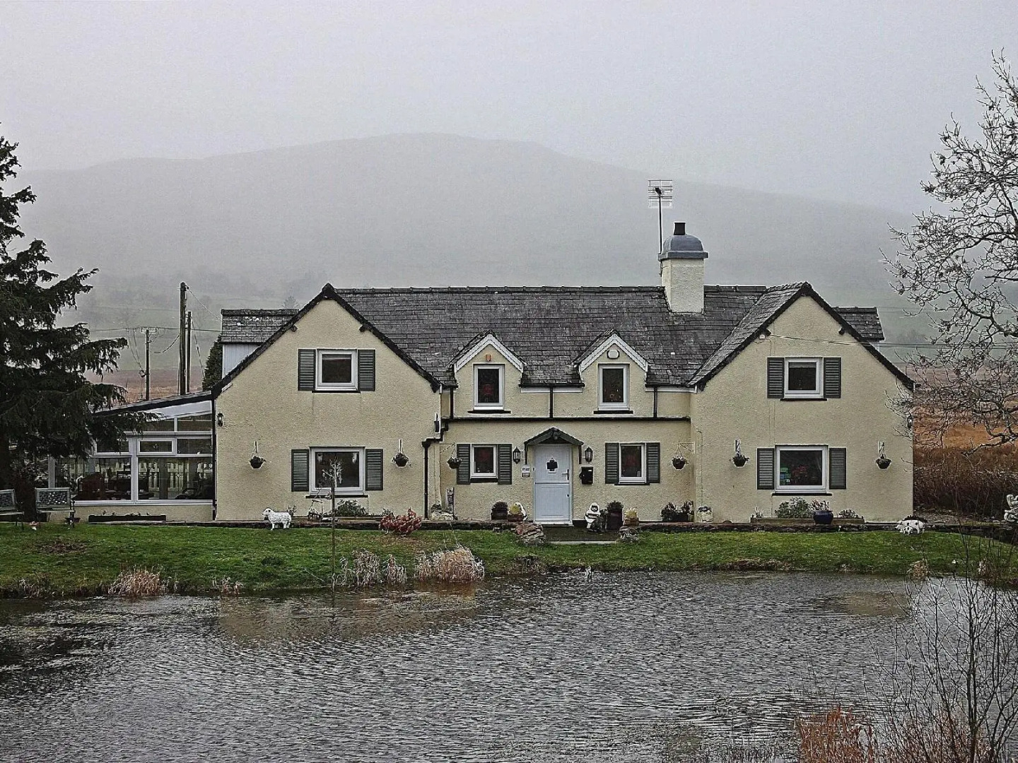 Llwyn Onn Guest House