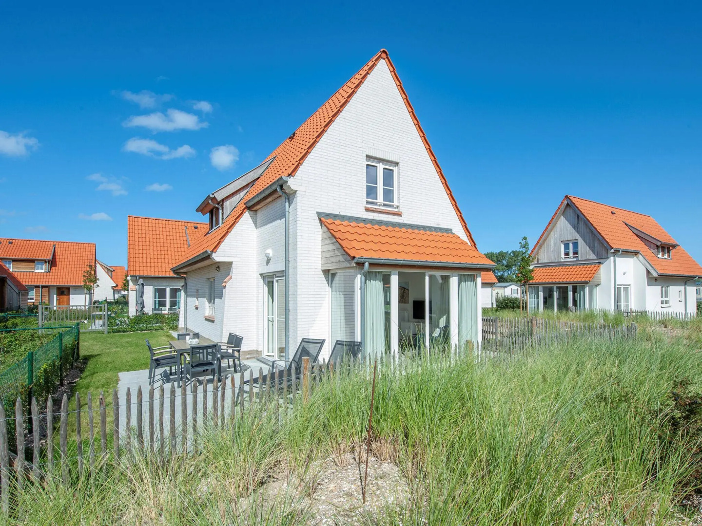 Villa, two Bathrooms and a Washing Machine, Near Ostend