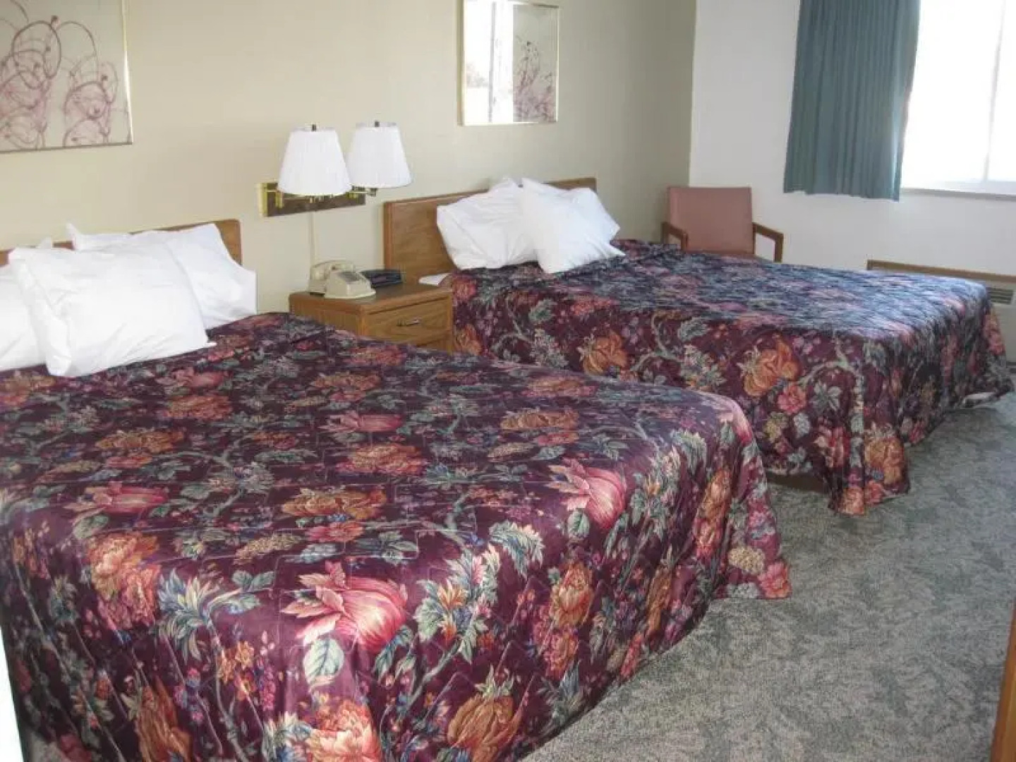 Baymont Inn & Suites ESCANABA