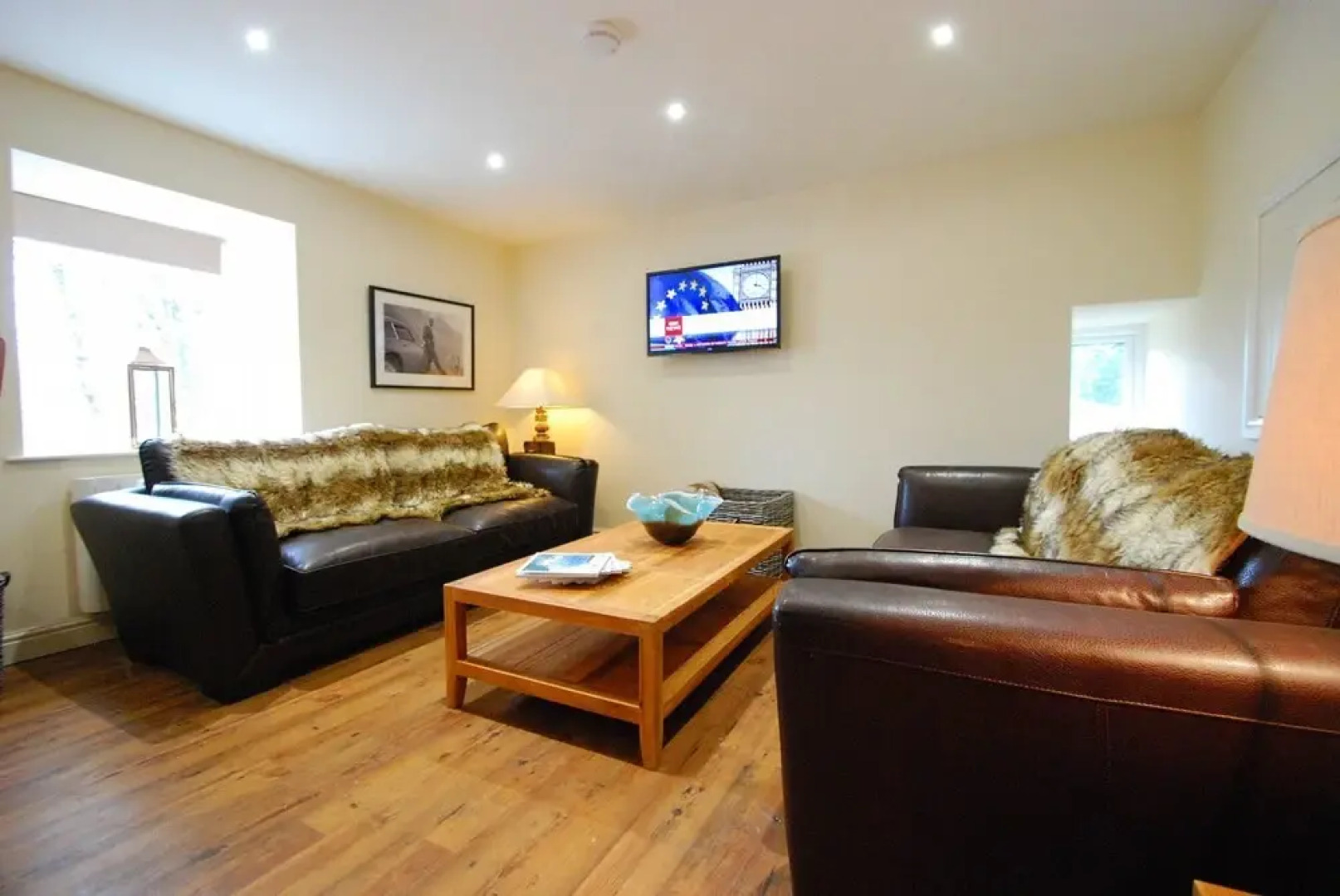 Pipeline Cottage 487857