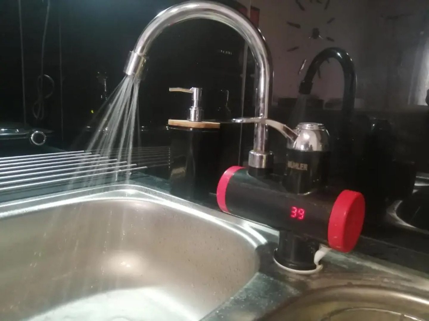 Luxury seafront house nearby Delphi