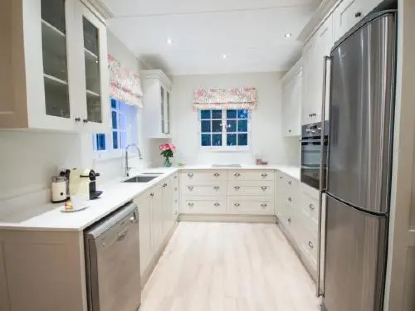 Exquisite Cottage Twenty