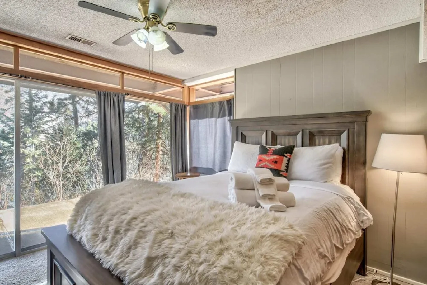 4BR Cabin With Fireplacemountain Viewsdog-friendly