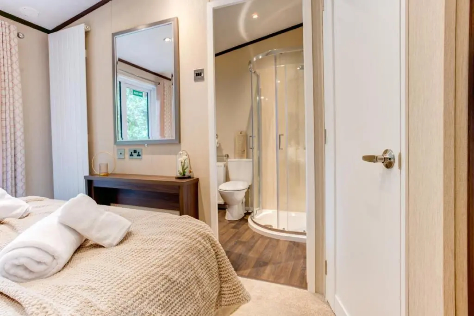 Fairhaven lodge Free Wifi & Hottub