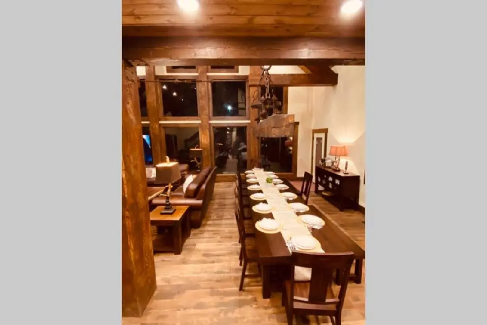 Yellowstone Crossing Lodge