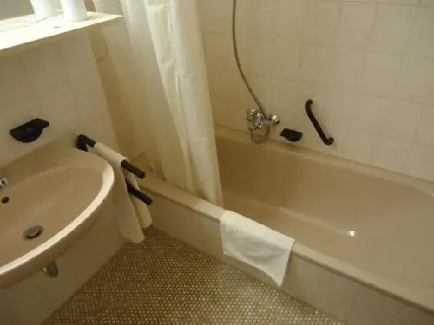 enjoy garni Korntal Stuttgart