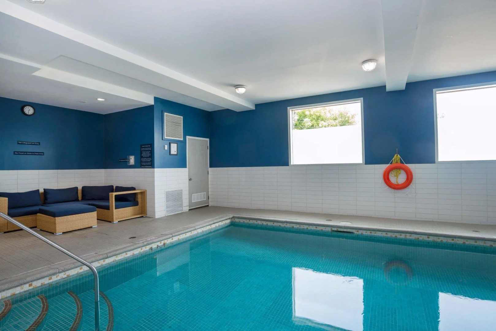 Sandman Hotel Vernon