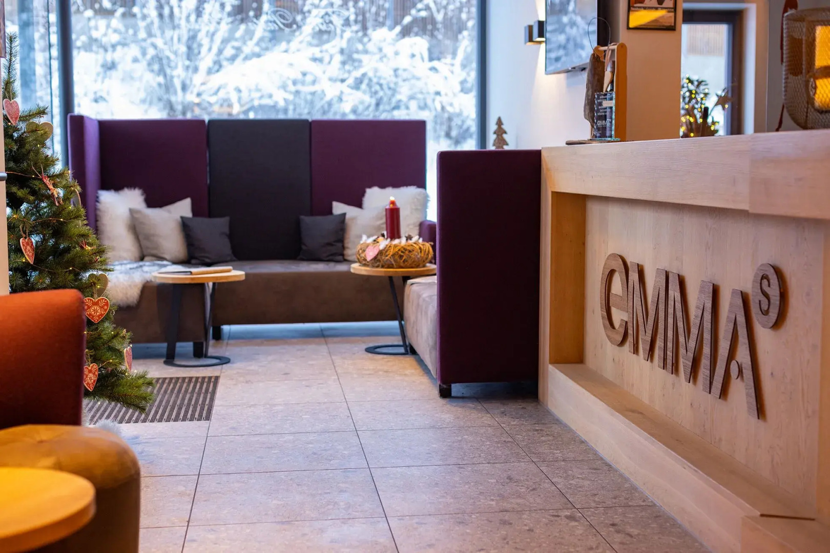 Emma Deluxe Aparthotel