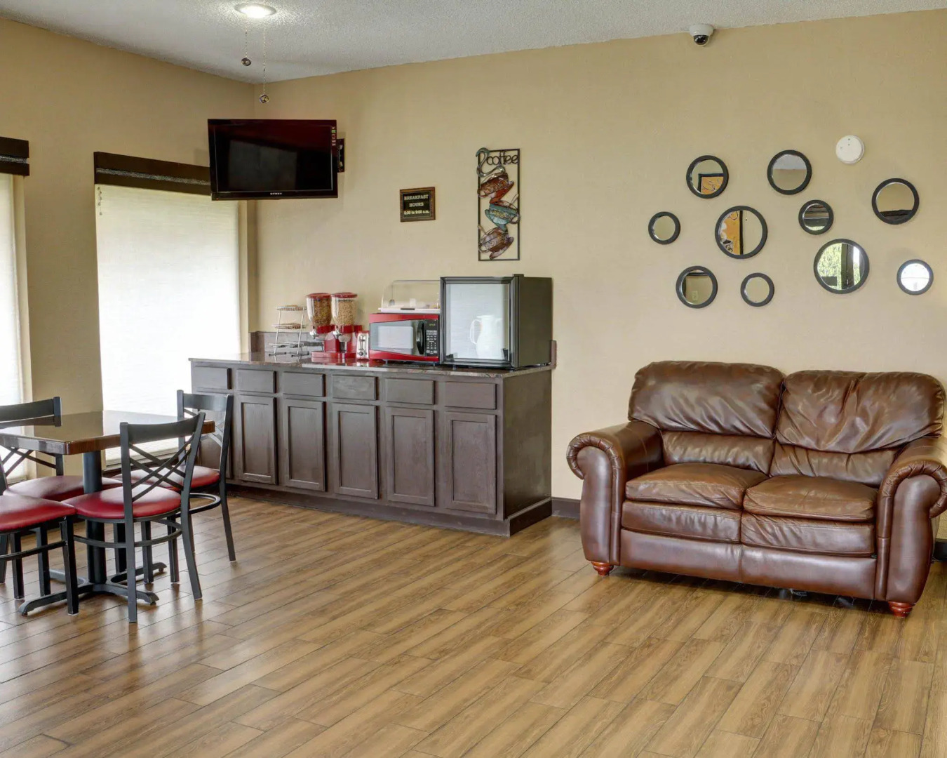 Econo Lodge Texarkana I-30