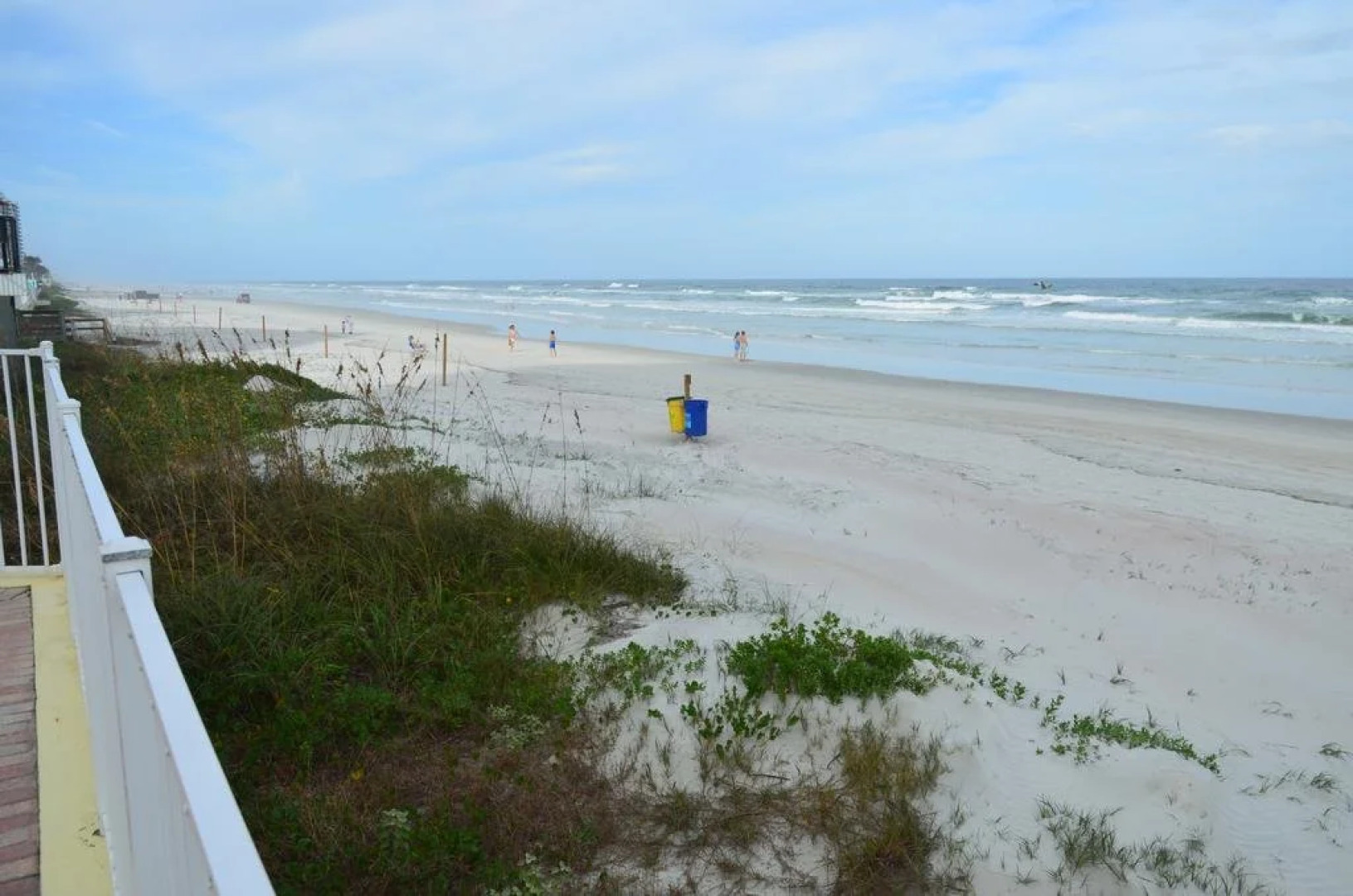 Holiday Shores Beach Club