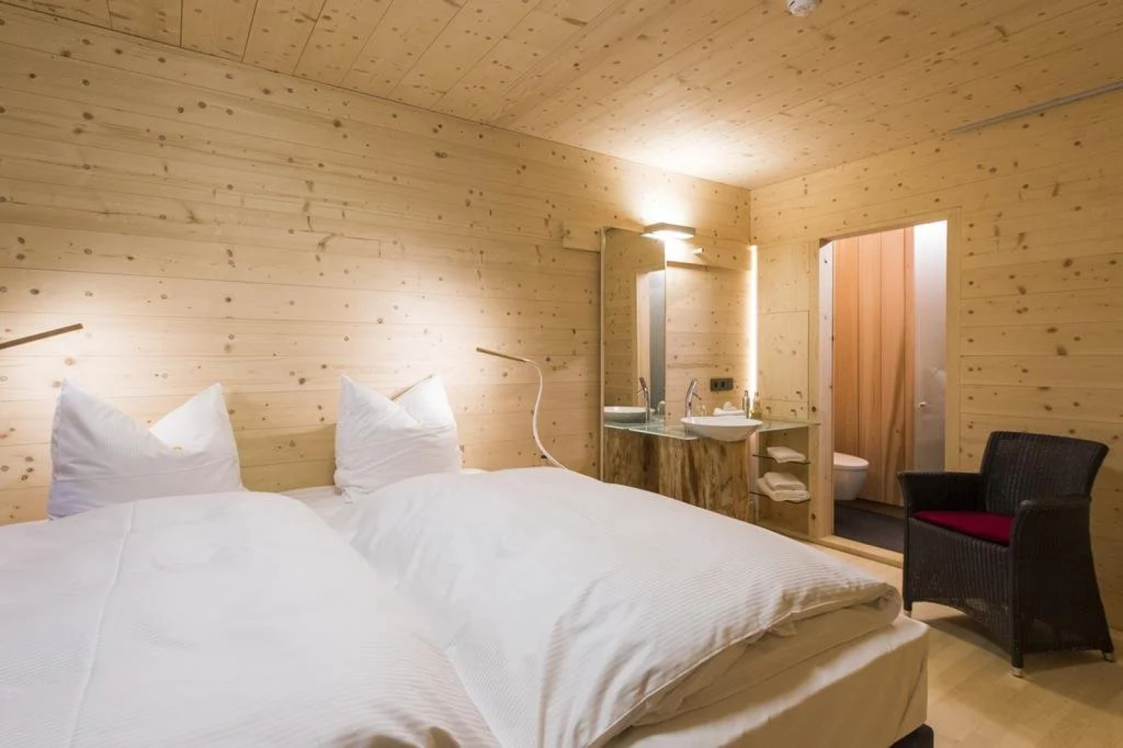 Sleepwood Hotel