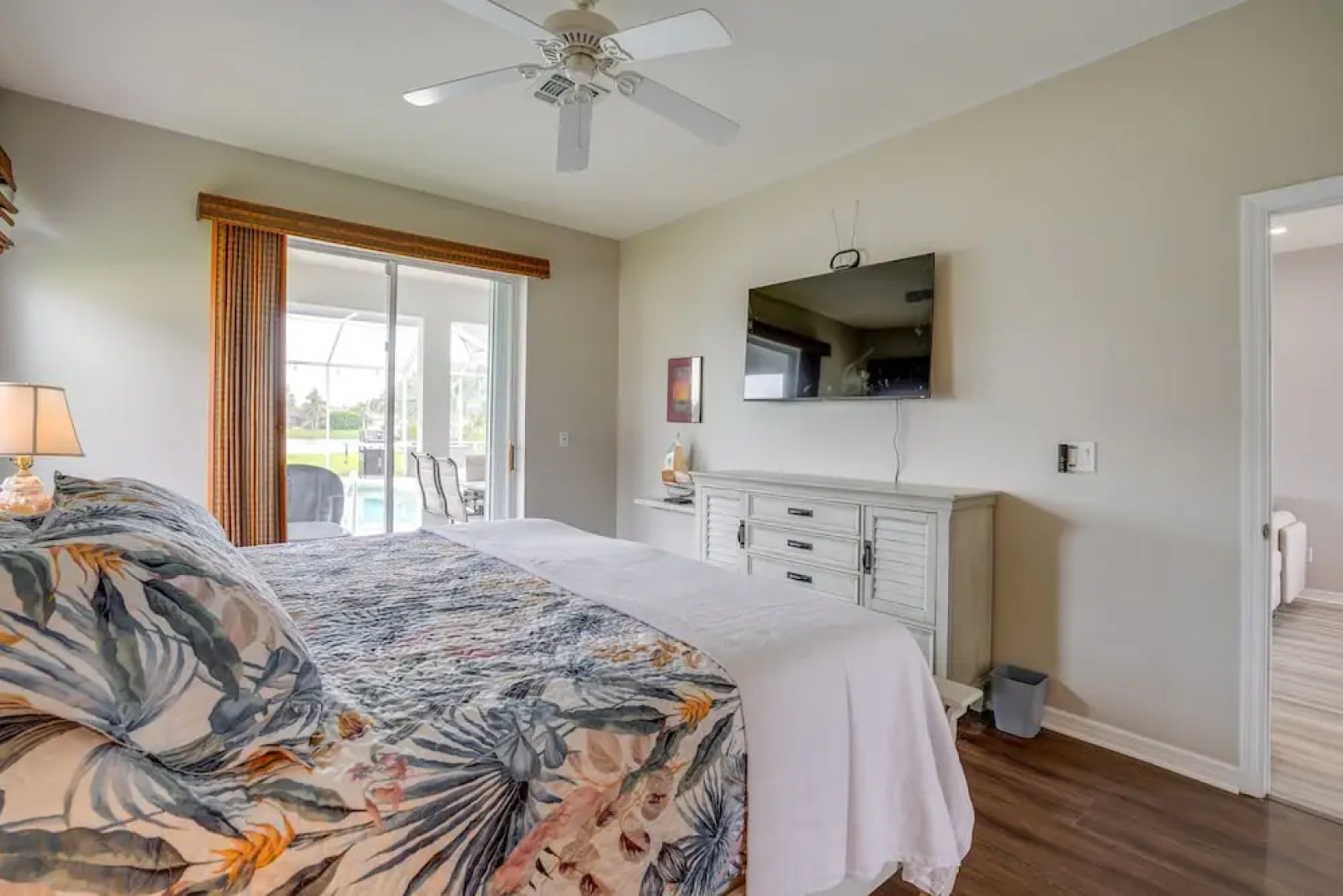 Sunny Fort Myers Home w/ Heated Pool!