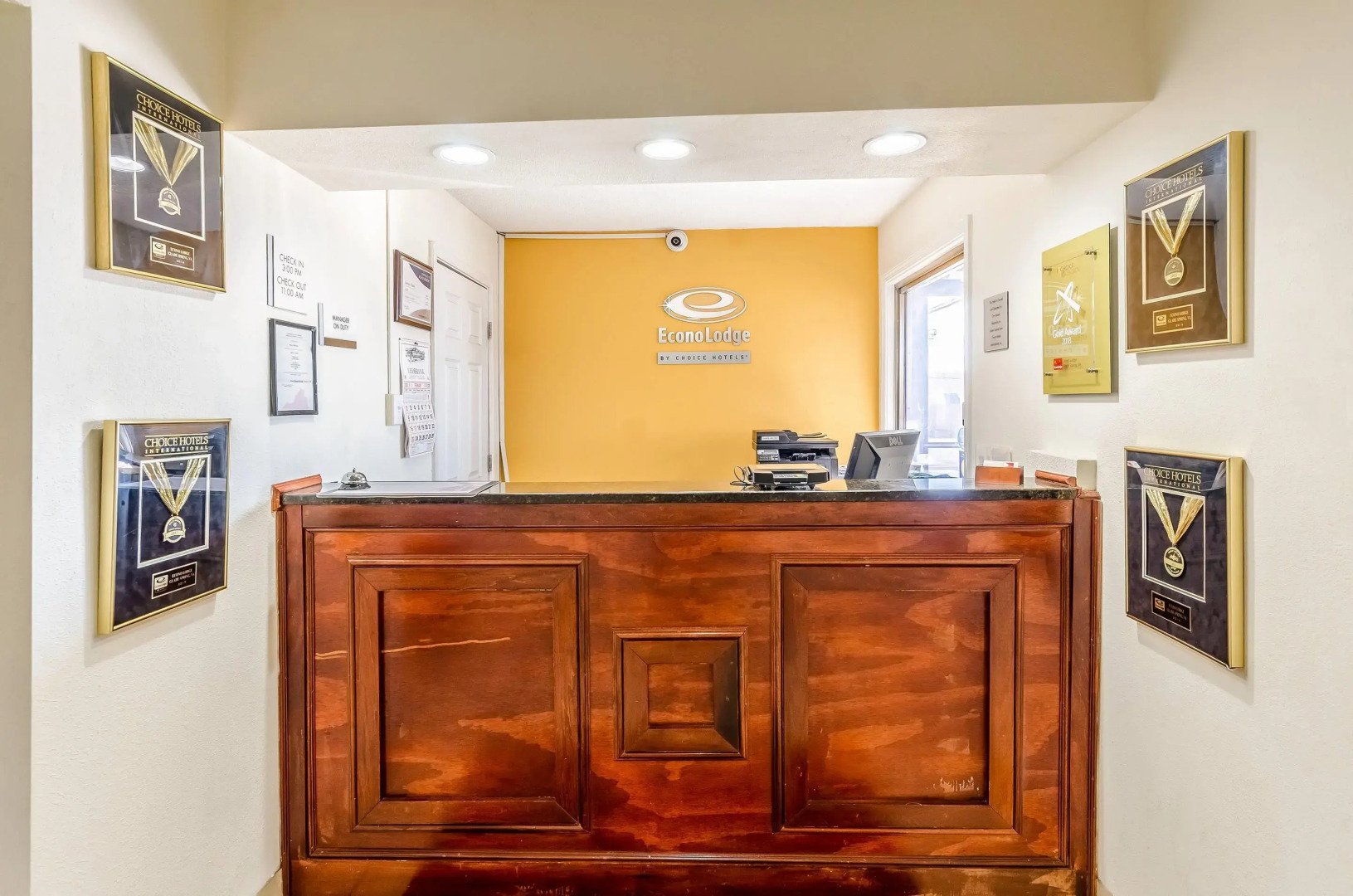 Econo Lodge Glade Springs I-81