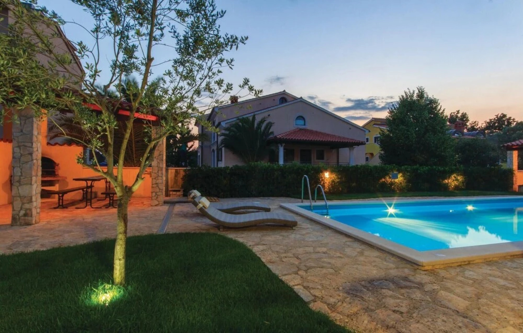 Awesome Home in Banjole With Wifi and 1 Bedrooms