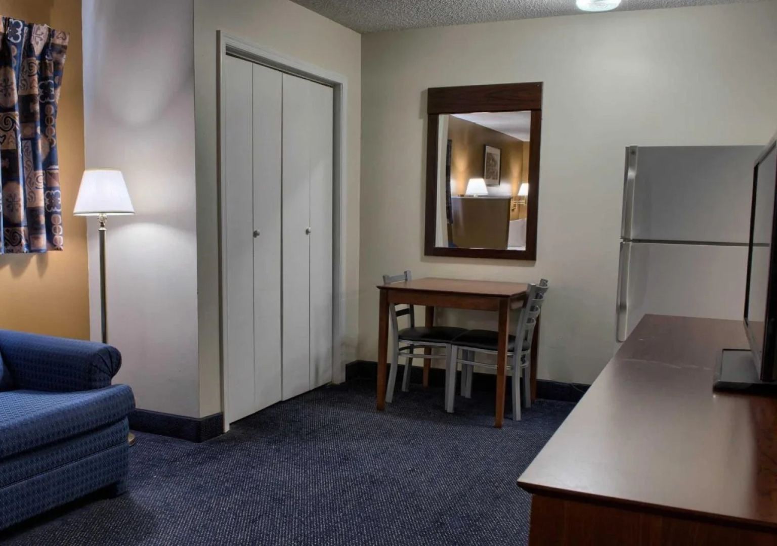 Motel 6 Richmond, VA - I-64 West