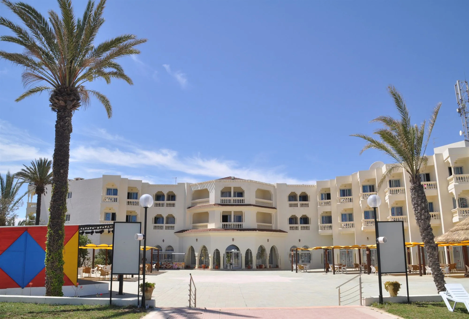 Hotel Neptunia Skanes