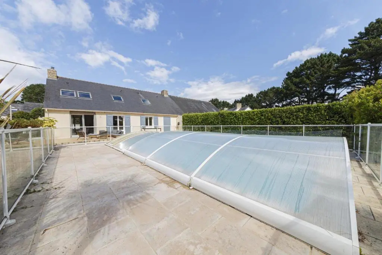 Maison moderne 8p avec double salon - Arzon