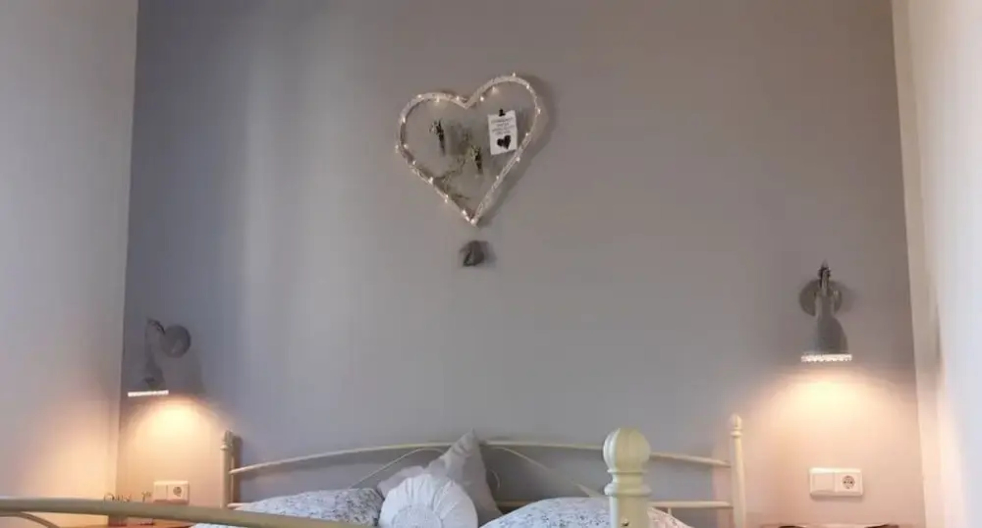 Northern Lights Modern Retreat