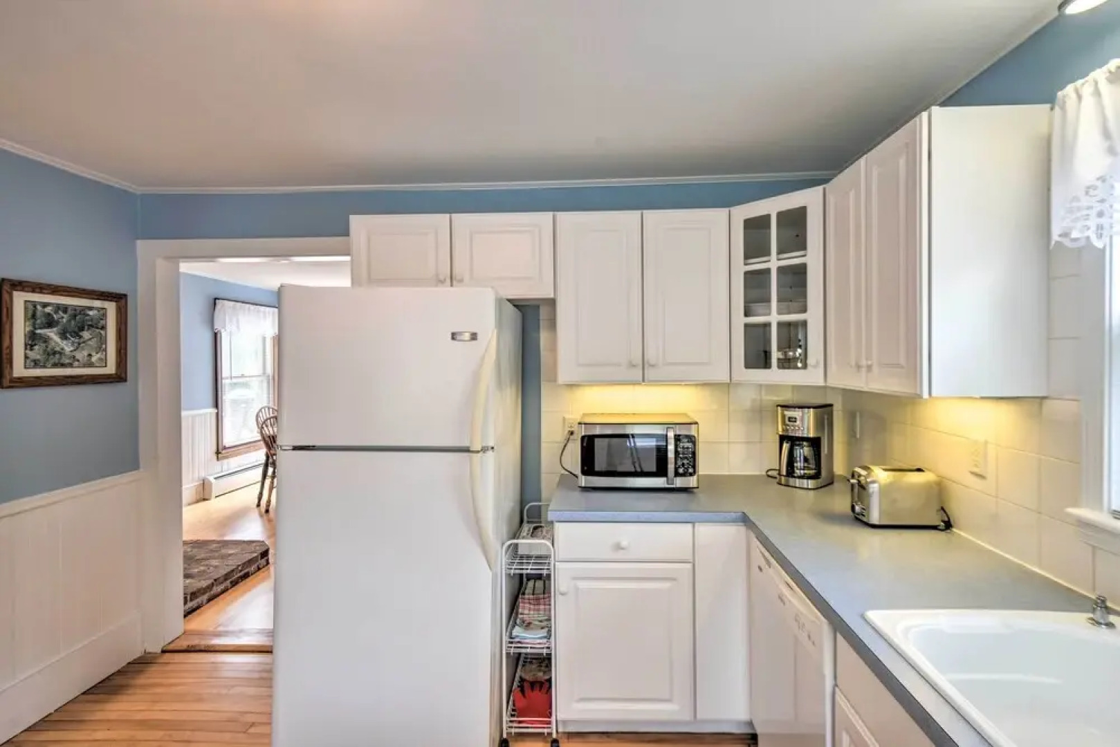 Kennebunk Home w/ Yard < 1 Mile to Dock Square!