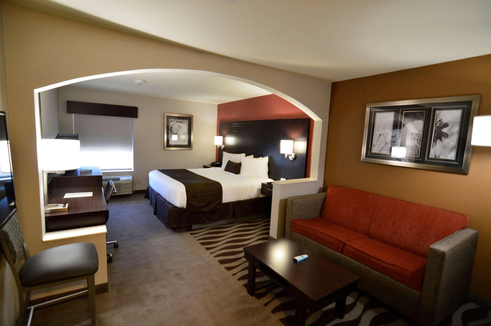Best Western Plus Lee's Summit Hotel & Suites