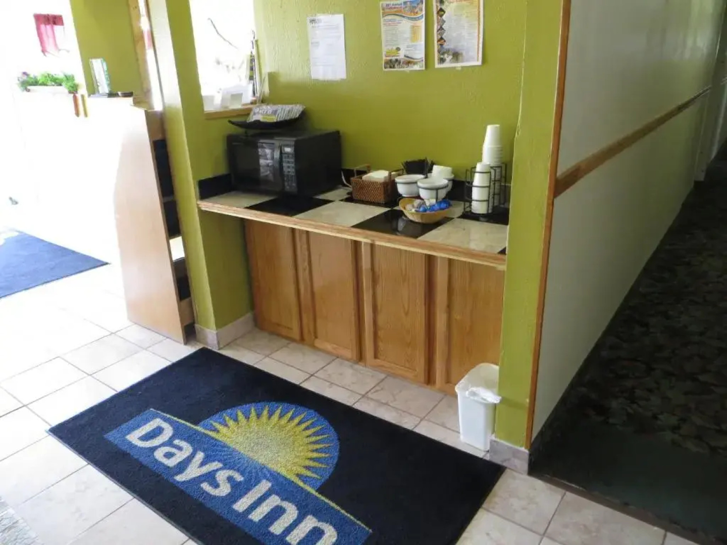 Days Inn Custer