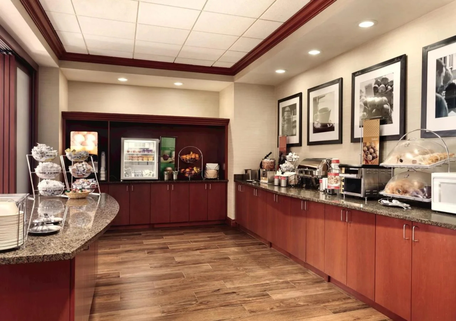 Hampton Inn & Suites Mystic