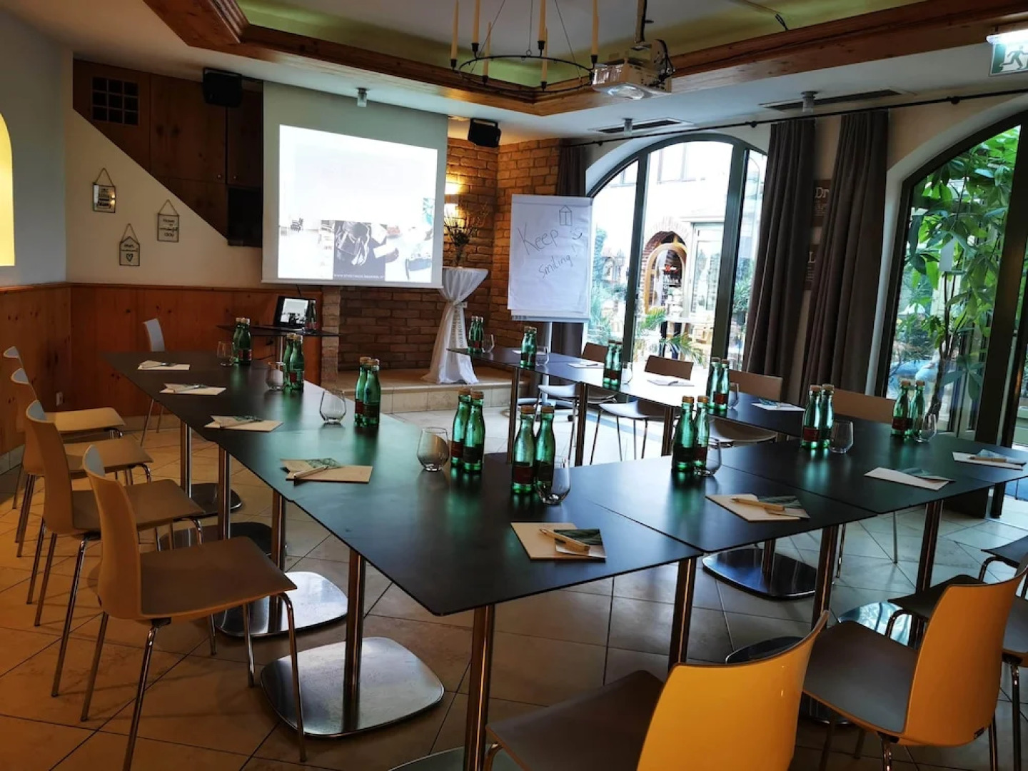 Weinlaubengasthof Rathausstüberl