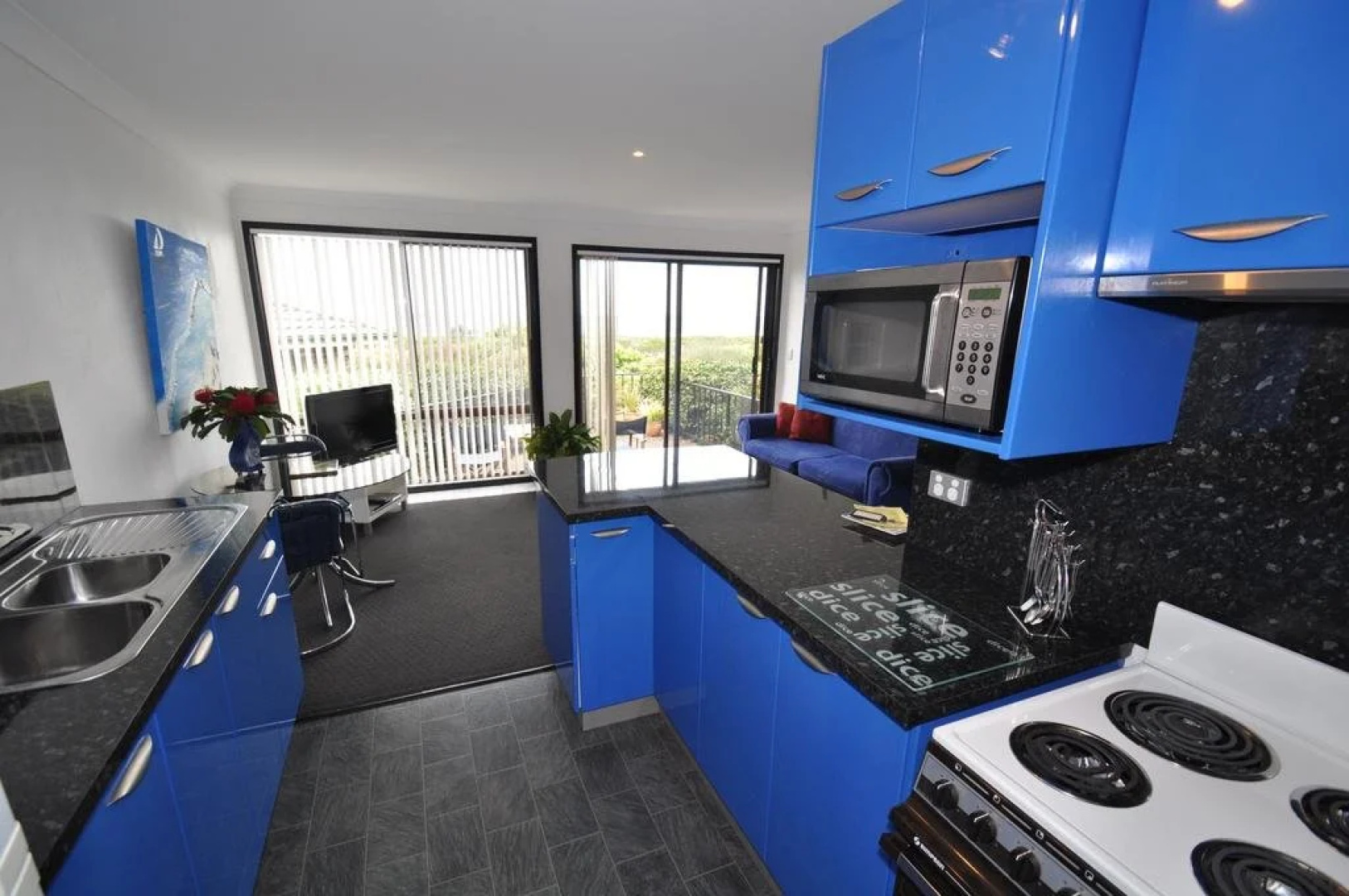 Beachfront Apartments Narooma