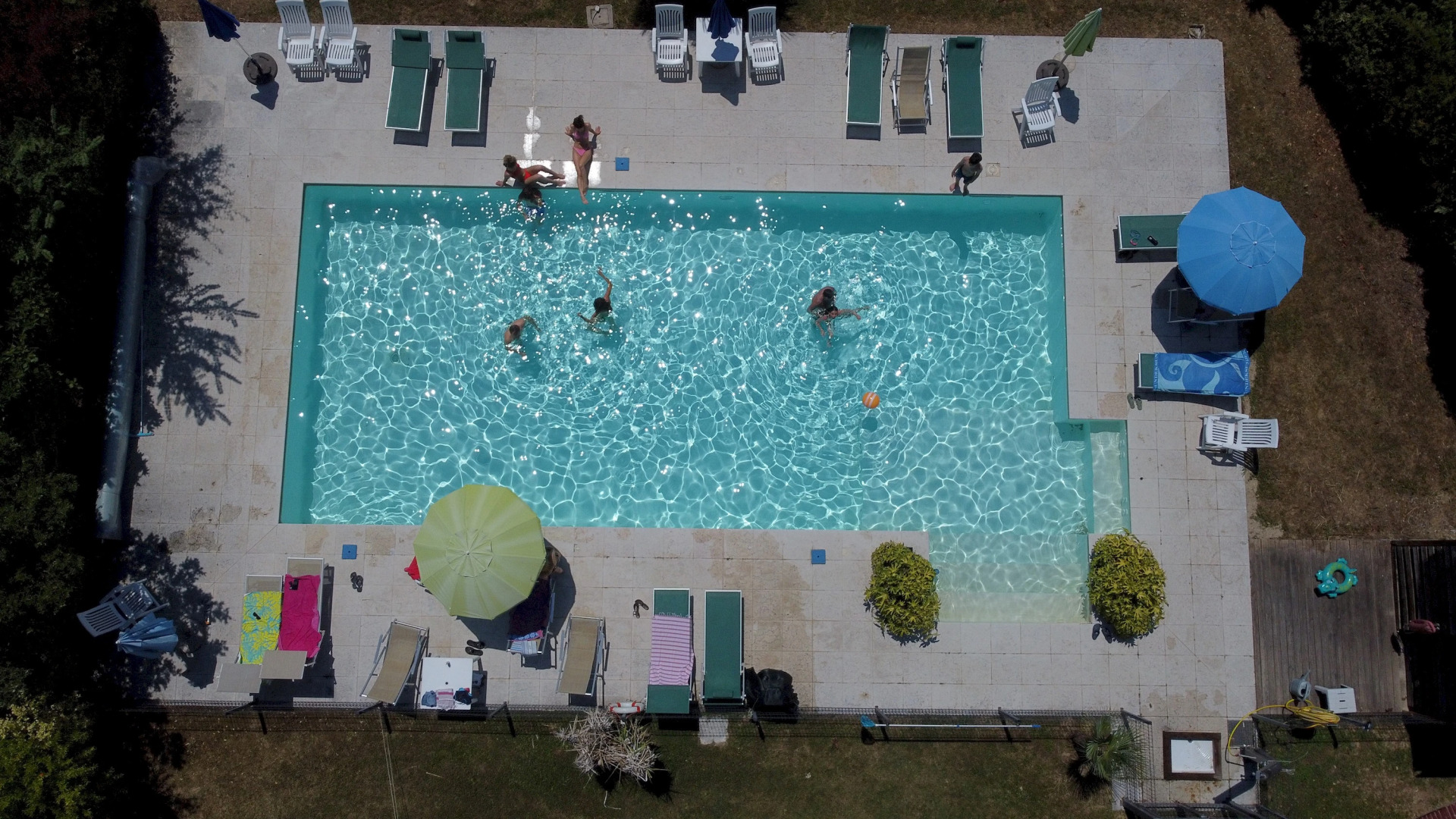 Noci apartment with two bedrooms and one bathroom on the first floor (apartment 3)