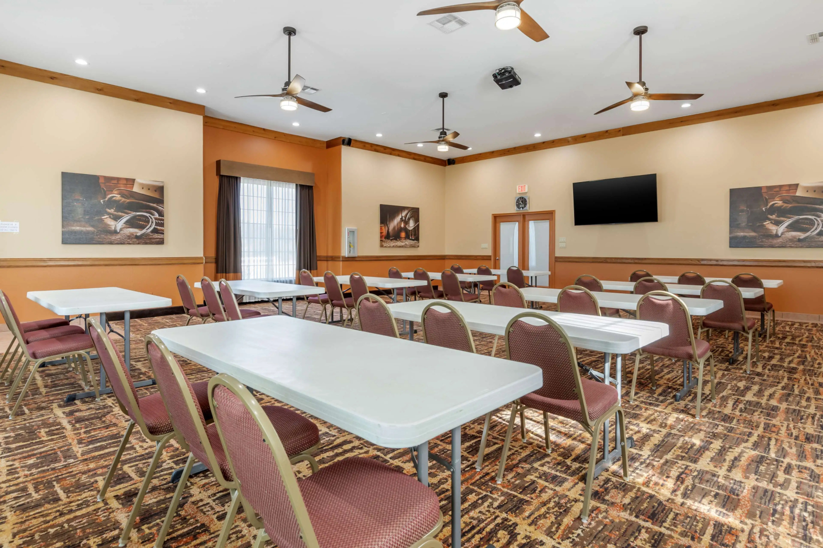 Best Western Windwood Inn & Suites