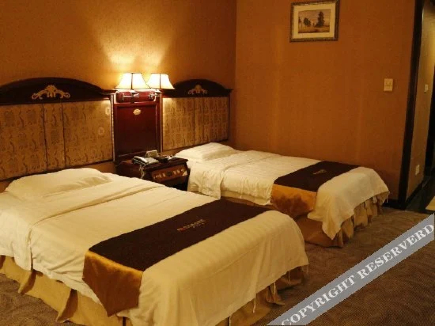 Qianjiang Hot Spring Hotel