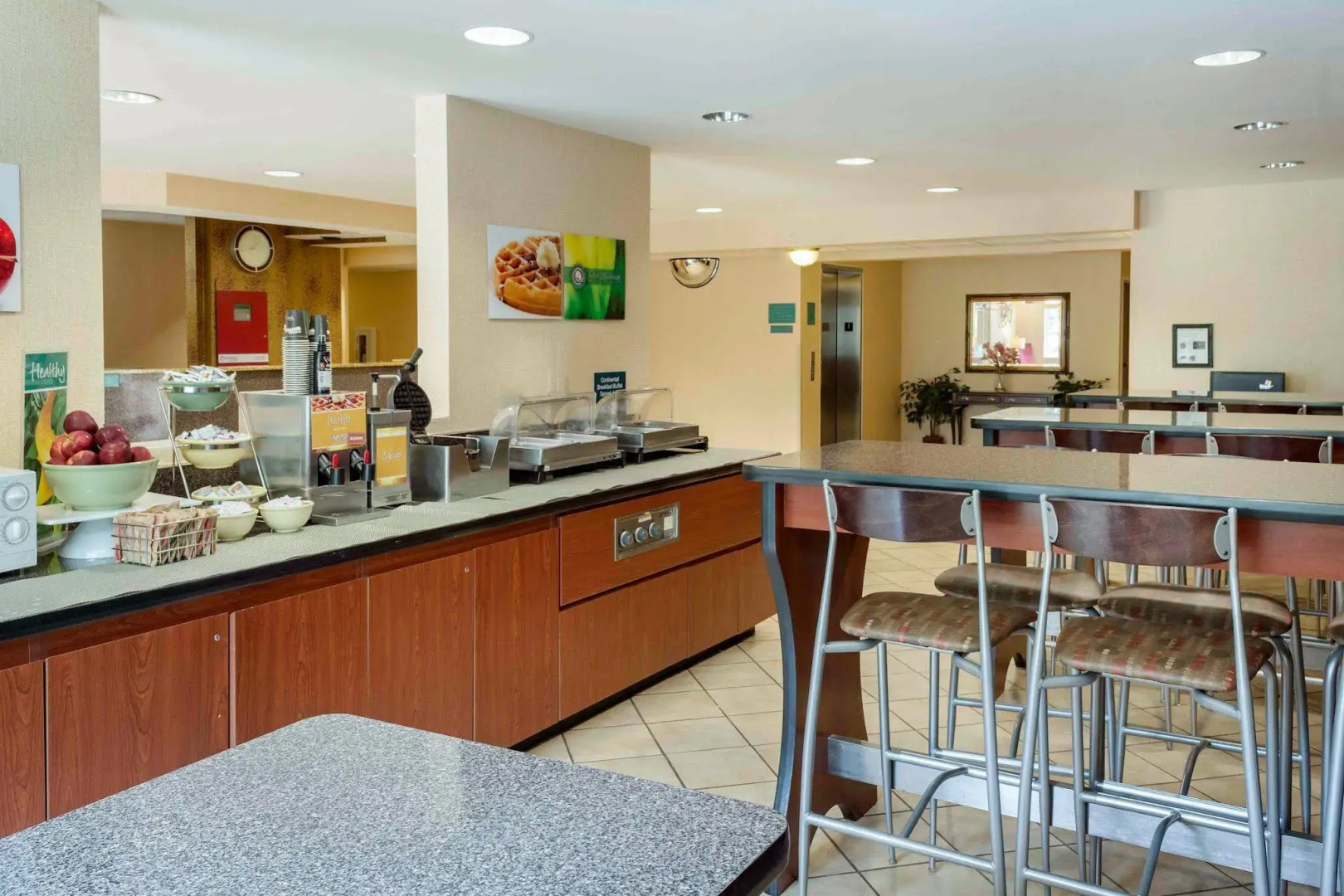 Quality Inn Chester - South Richmond