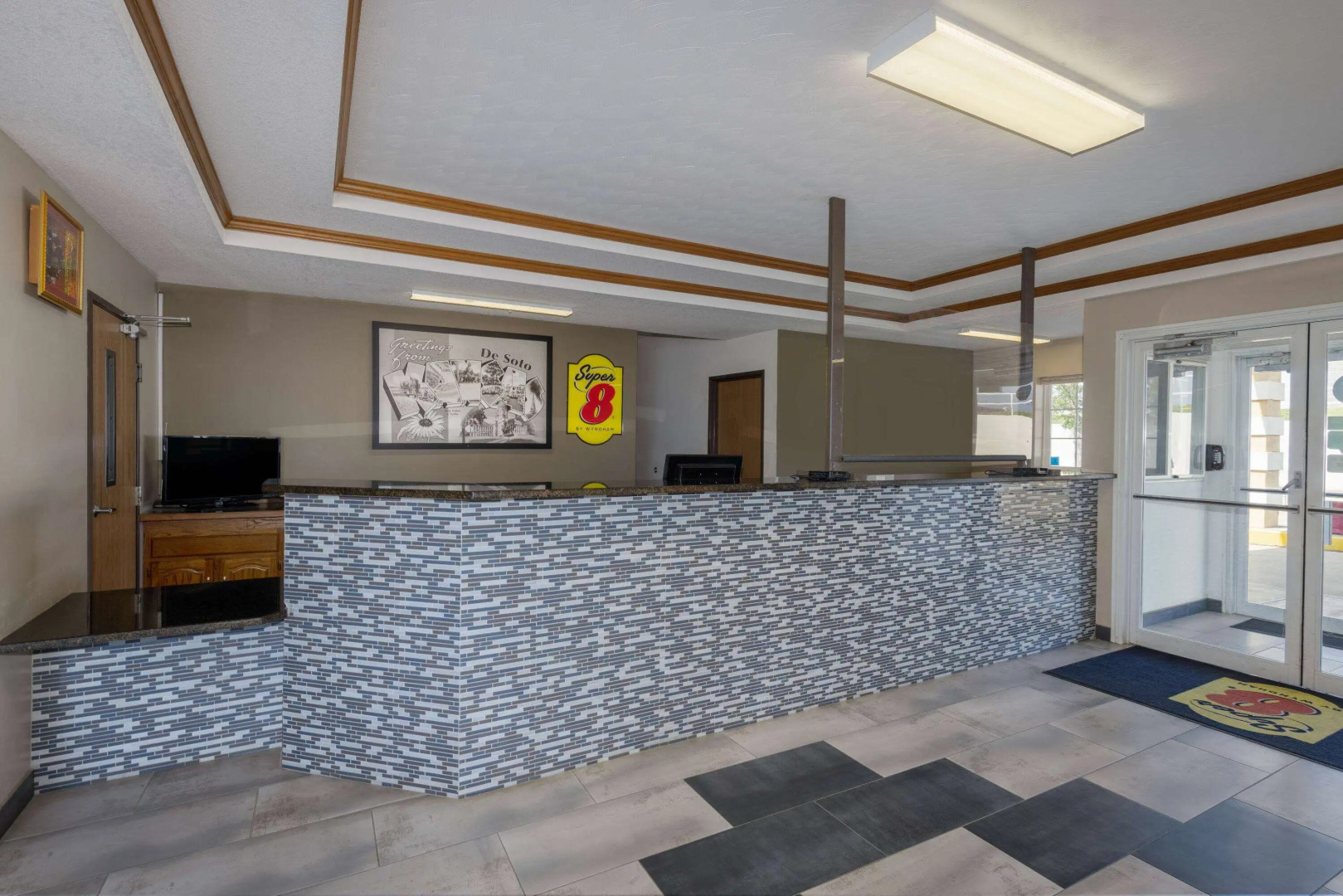 Super 8 by Wyndham De Soto