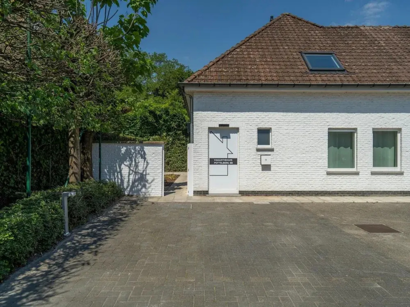 Relax in Kortrijk Luxury