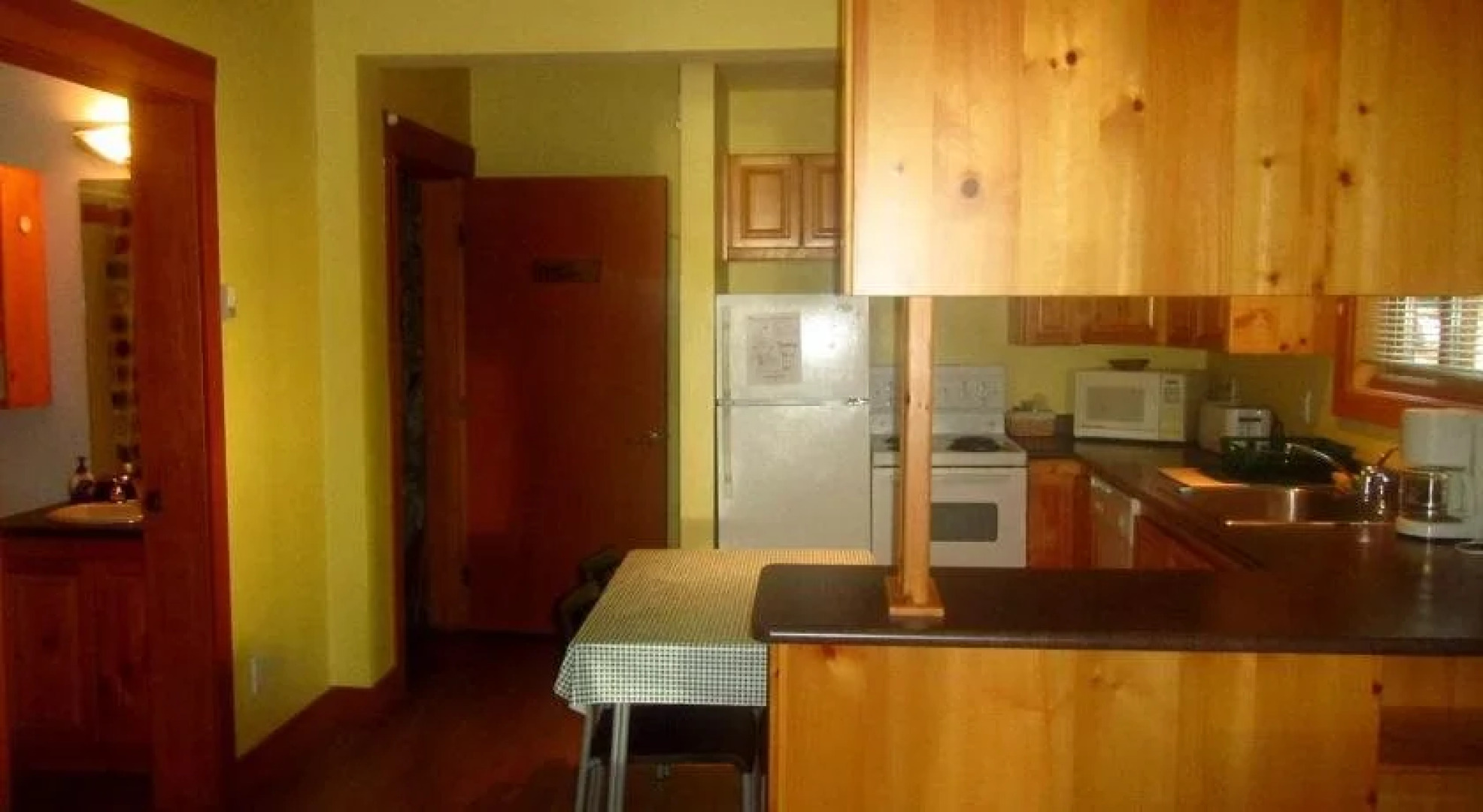 Alpine Lodge Whistler