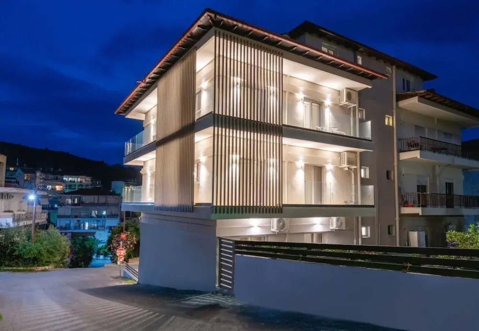 Olenia Luxury Apartments