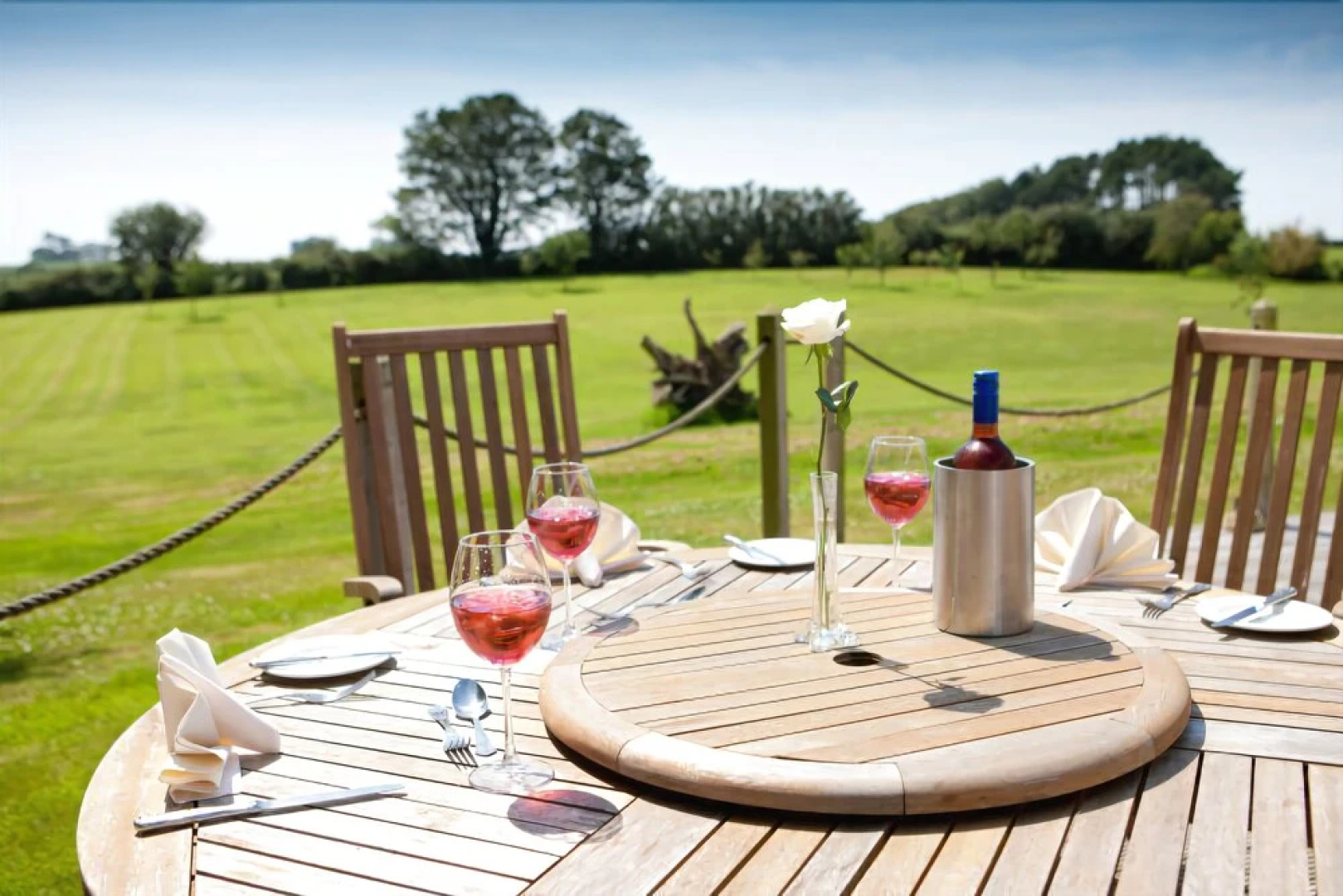 Westlakes Hotel and Restaurant