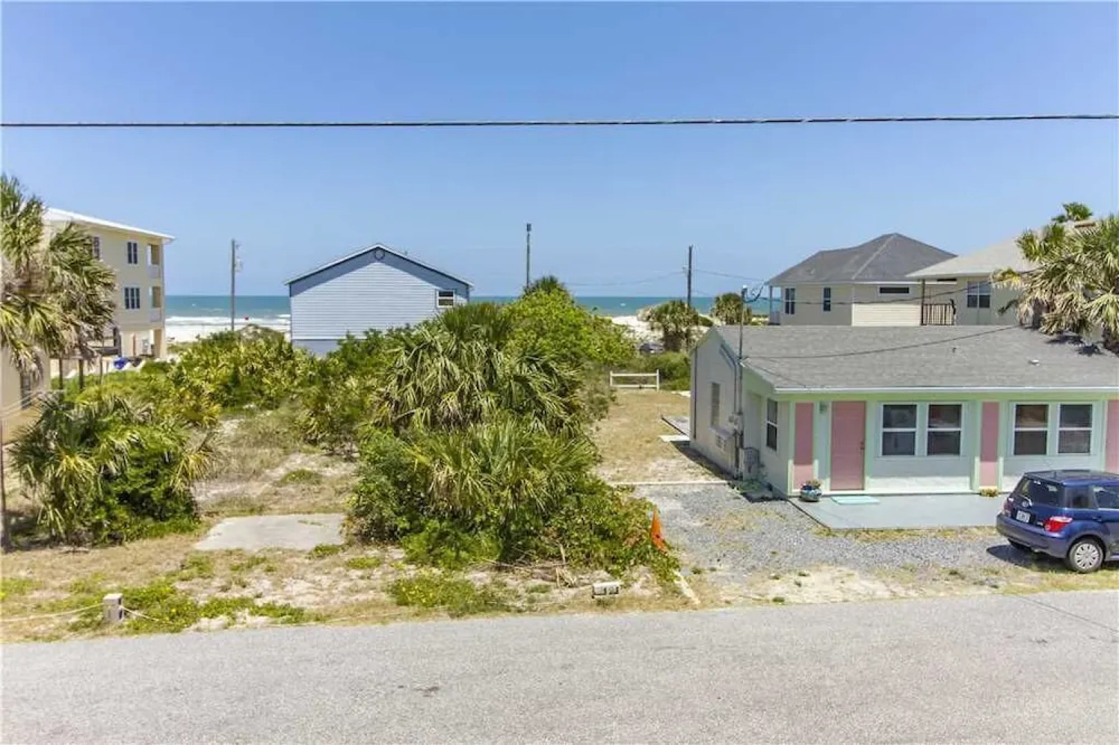 Averys Ocean Breeze A - Three Bedroom Home