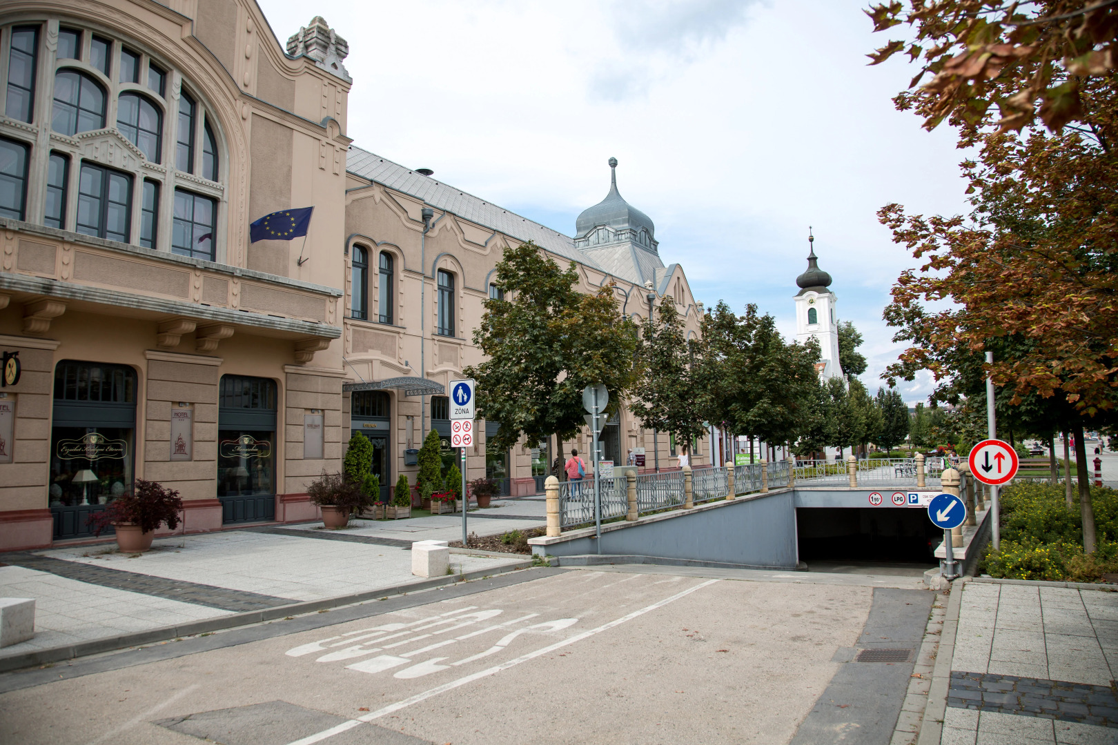 Erzsebet Kiralyne Hotel