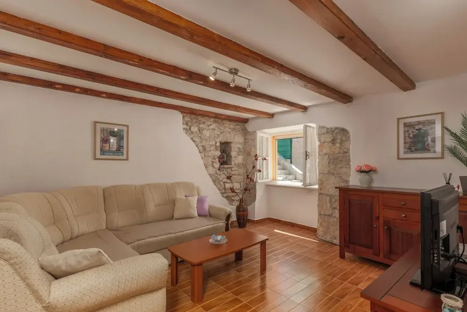 House Papinka With Private Pool & Garden