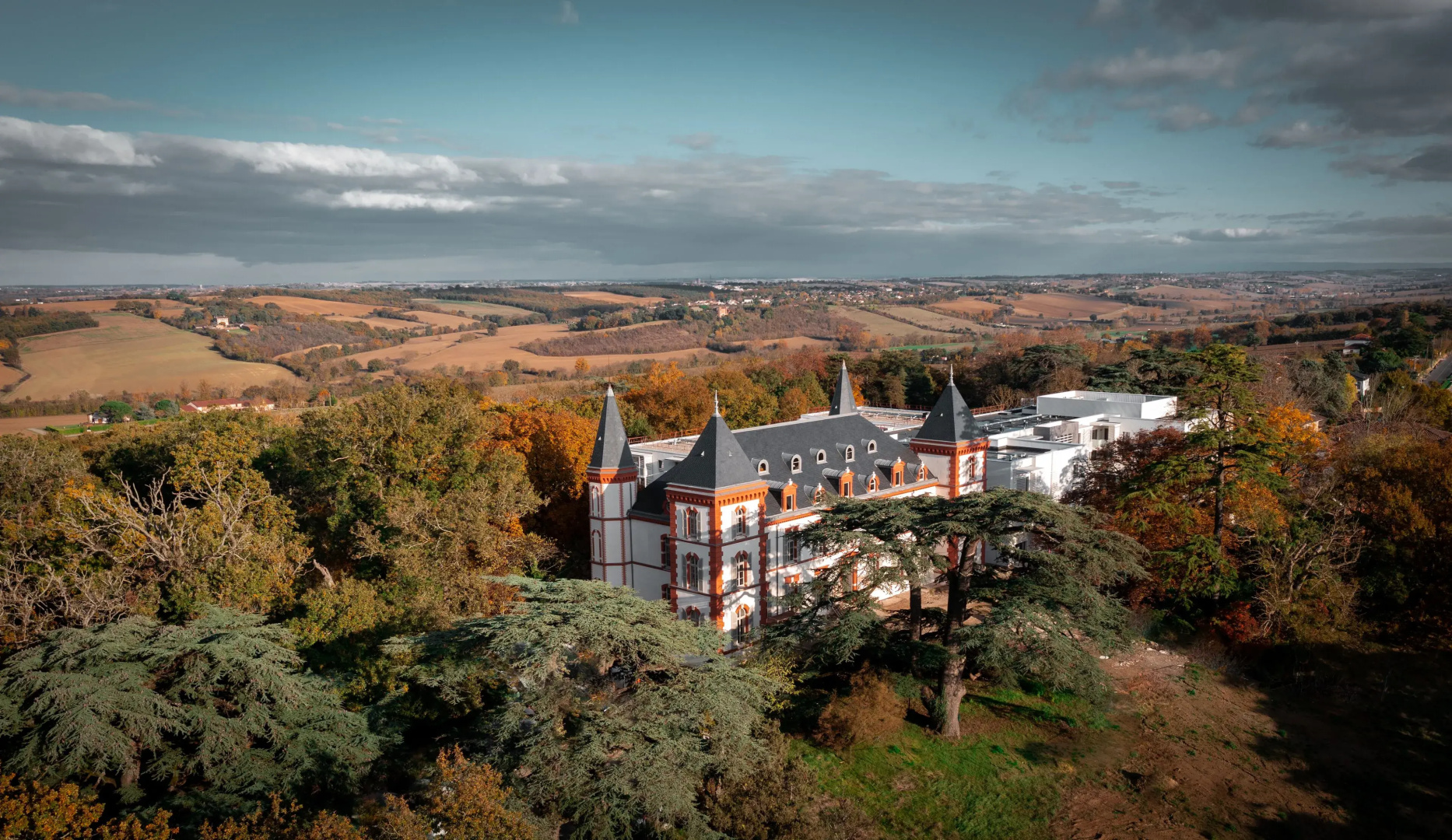Chateau Camas