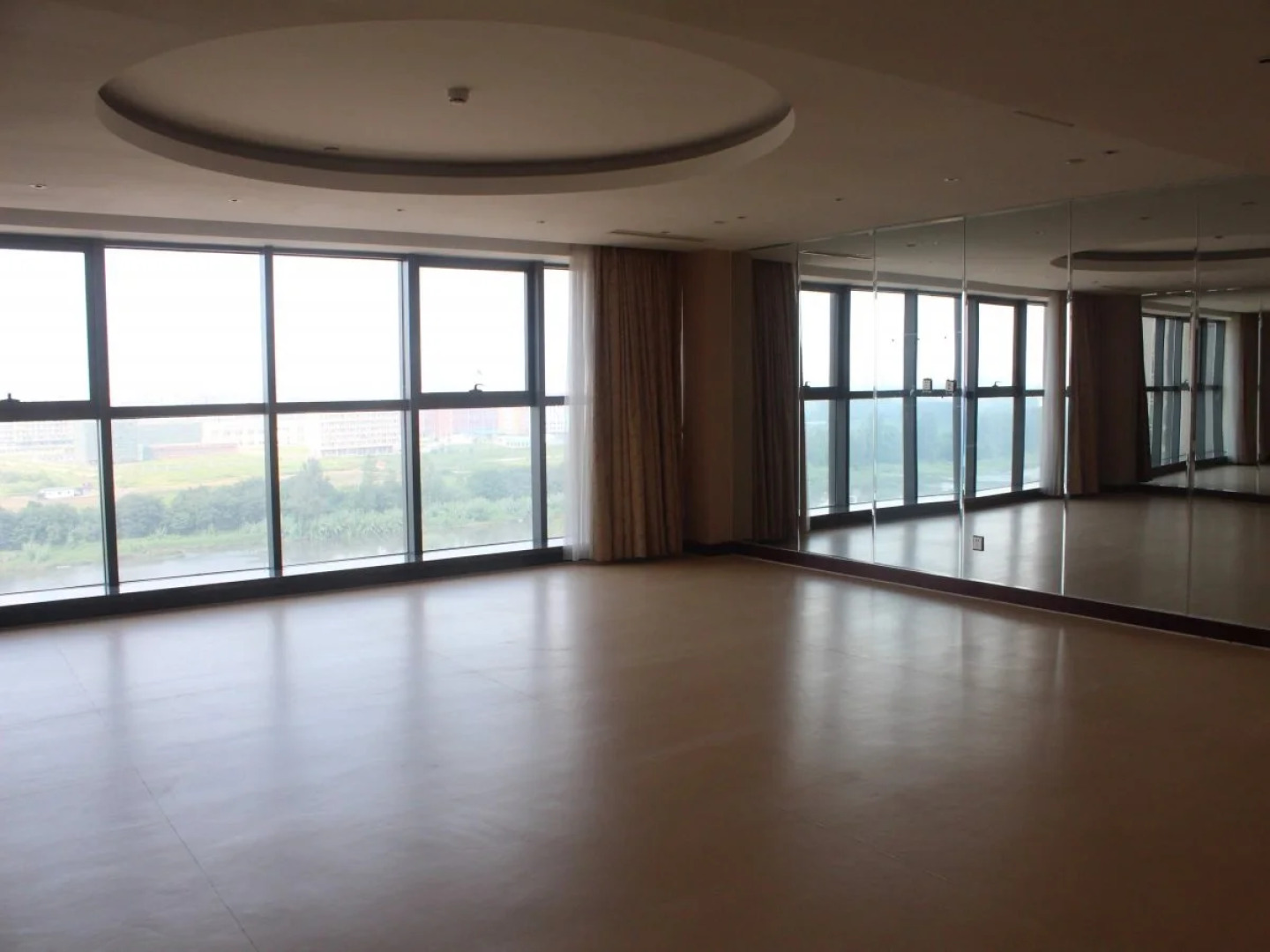 Dongyang Narada Grand Hotel