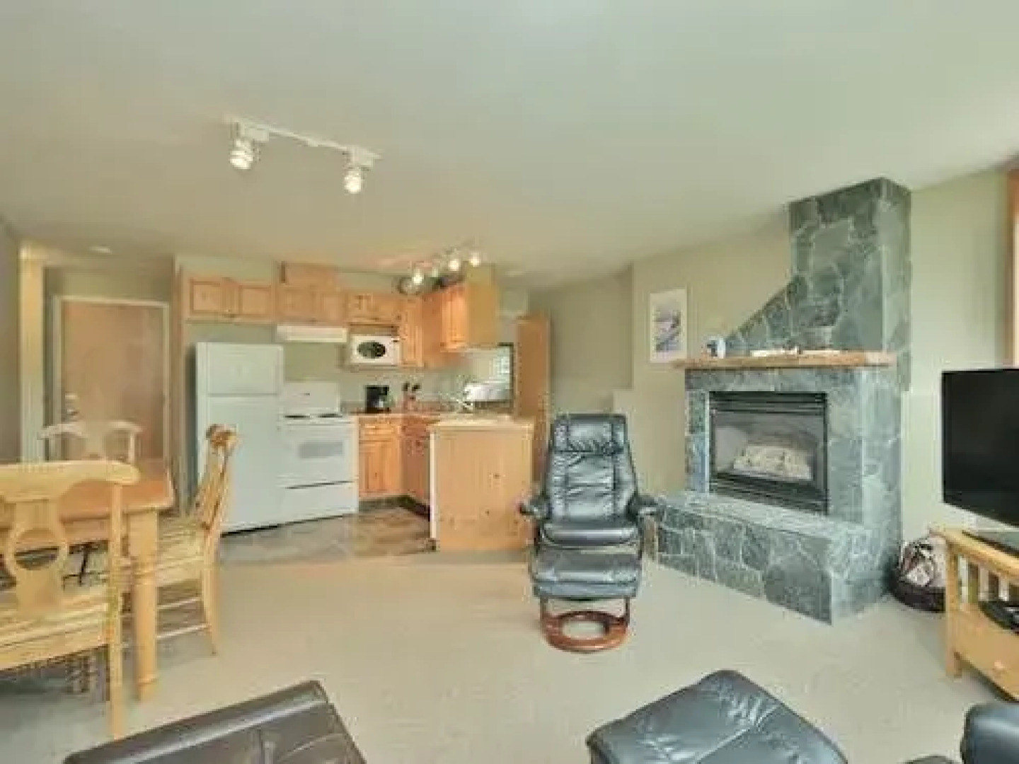 Timberline Lodge - Silver