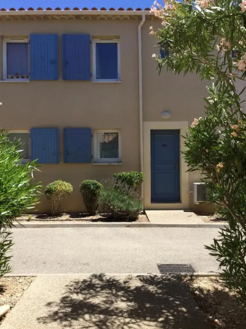 Agréable Gîte Climatisé Dans Résidence Vacances Avec Piscine Chauffée, Situé Dans Le Village de Mouriès, Au Cœur Des Alpilles, 8 Personnes Ls1-290